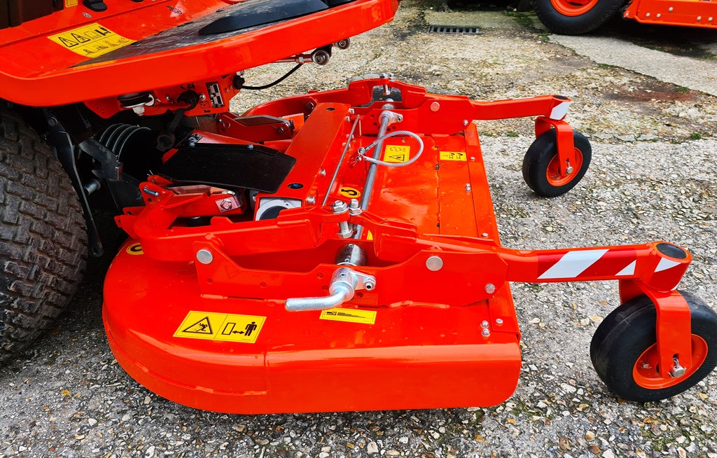 KUBOTA FC3-261 Rideon Mower with High Dump Collector