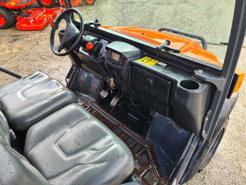 Kubota RTV Utility x900 Orange '65' plate - (Kit1) Windscreen & Wiper