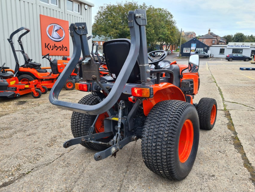 Kubota B1830 4wd Compact Tractor - ONLY 28 Hours!