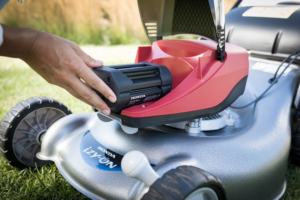 Honda HRG 416 XB Cordless Electric Mower