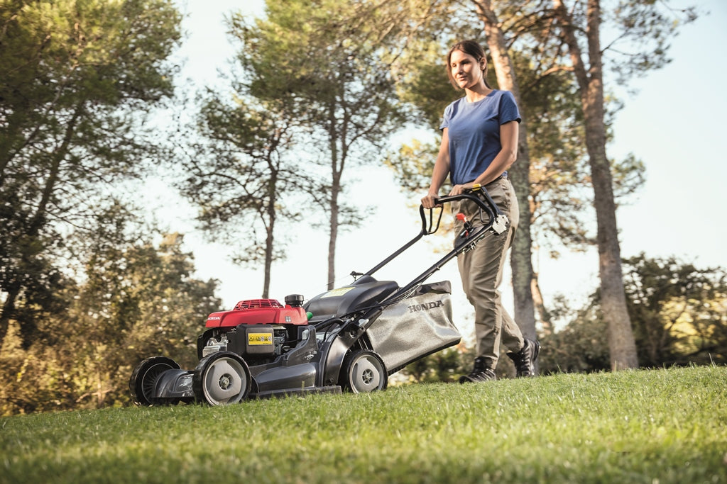 Honda HRX-476 HY Self Drive 4 wheeled Mower