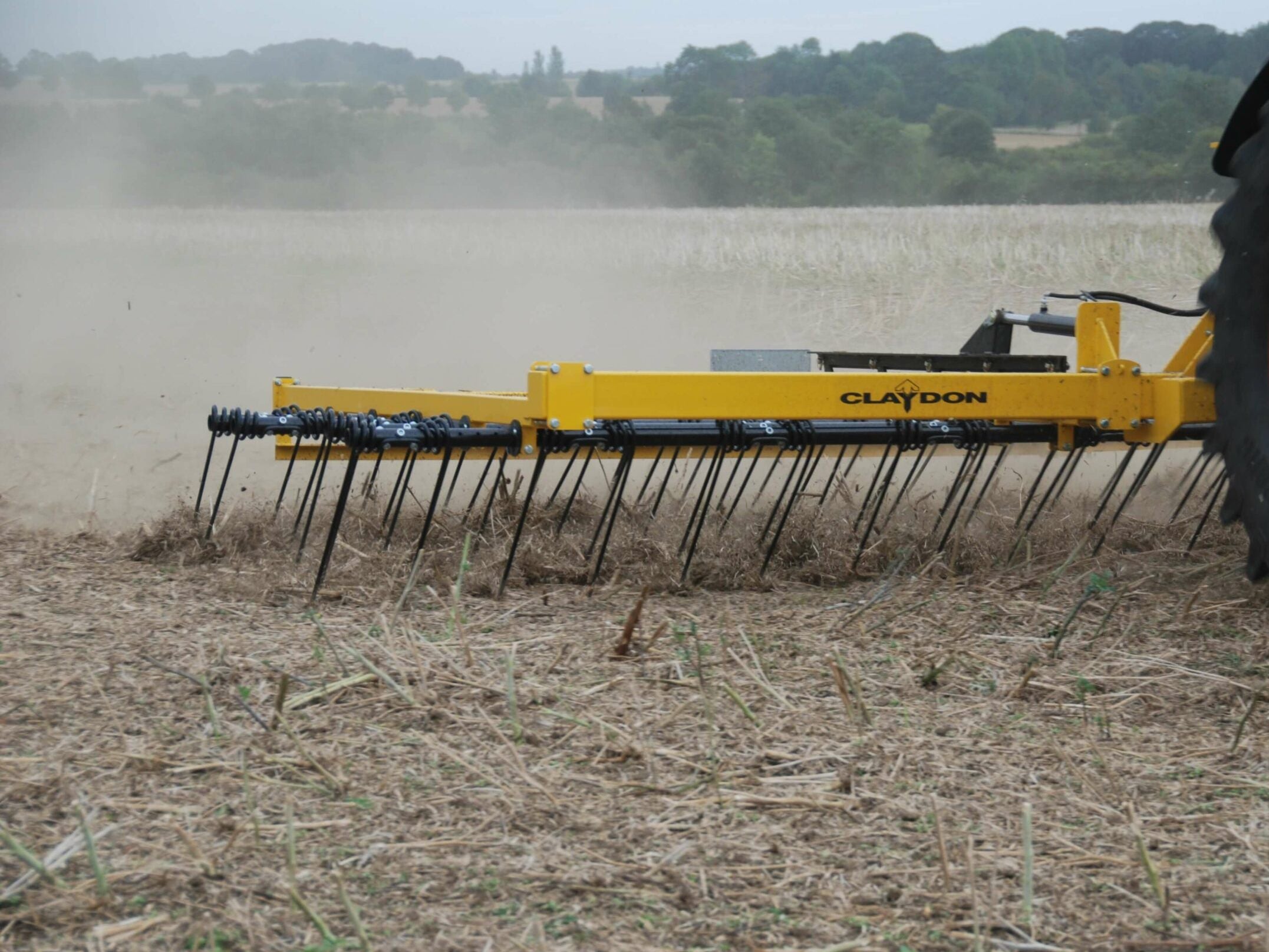 Claydon 7.5m Mounted STRAW HARROW