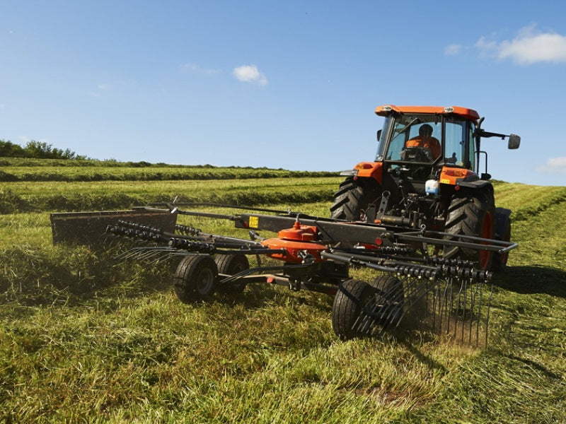 KUBOTA RA1043 4.3m Single Rotor Rake