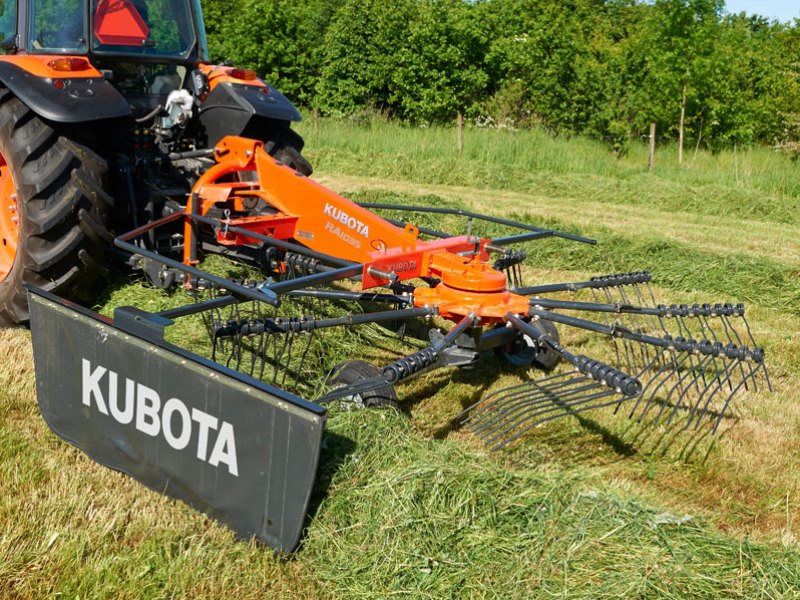 KUBOTA RA1043 4.3m Single Rotor Rake