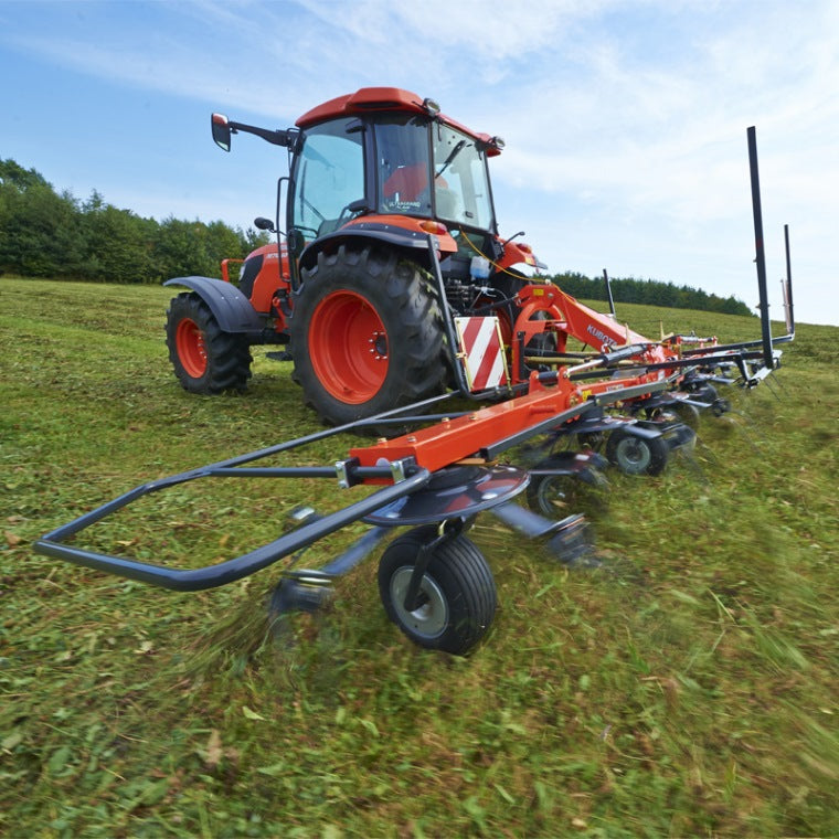 KUBOTA TE4052 5.2m Tedder