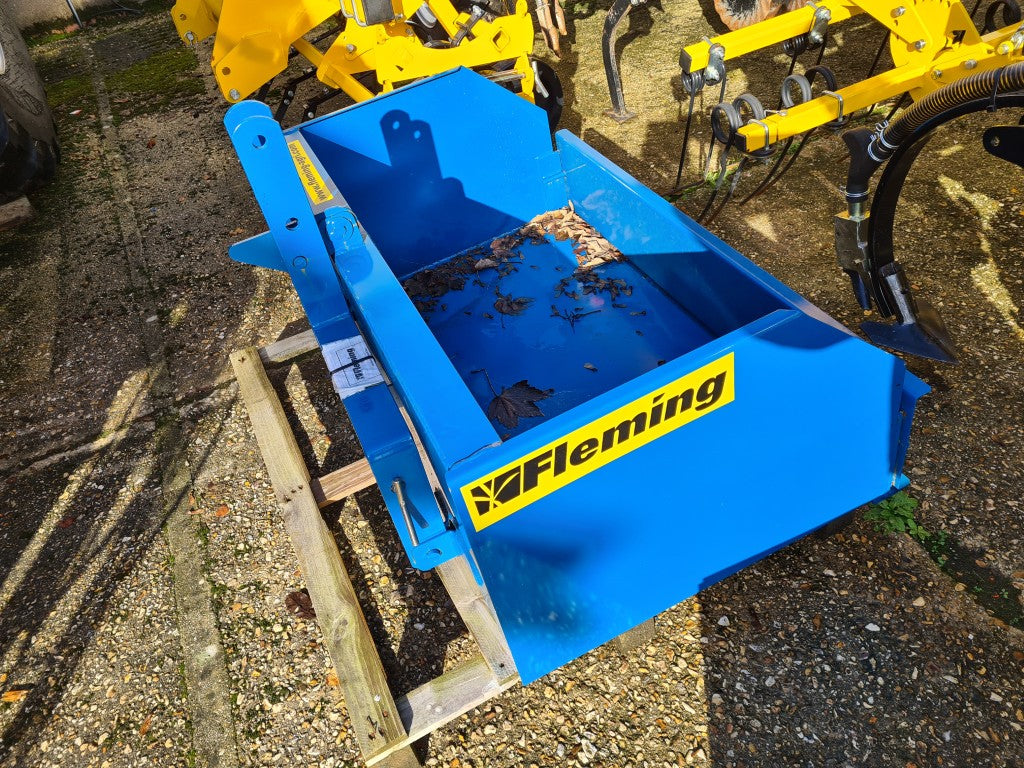 Fleming TBC4 Mounted 4ft Transport Box