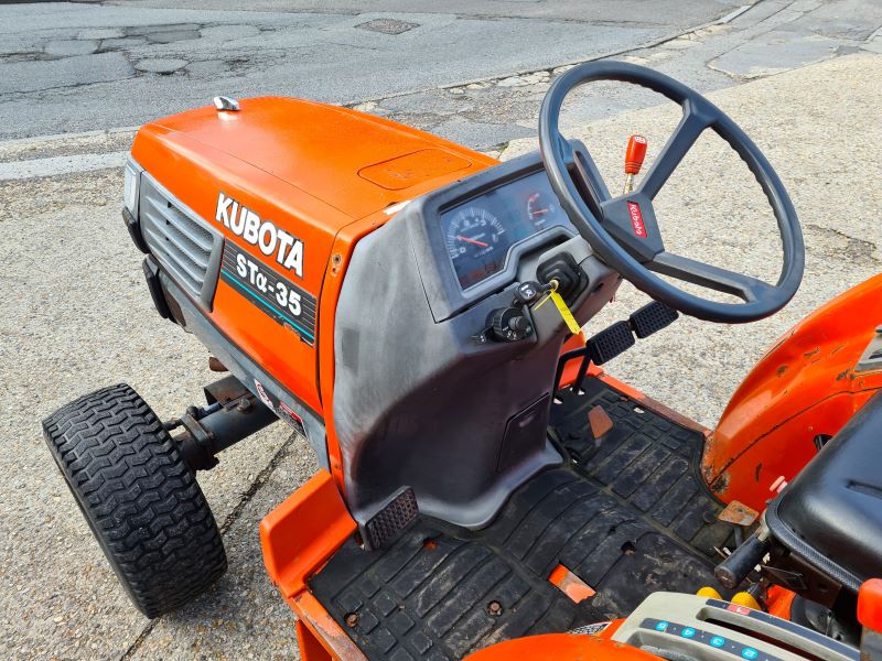 Kubota STA-35 Compact Tractor