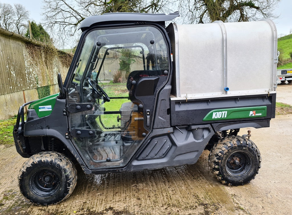 Kioti K9 2400 - Utility Buggy with Cab - Approx 700hrs