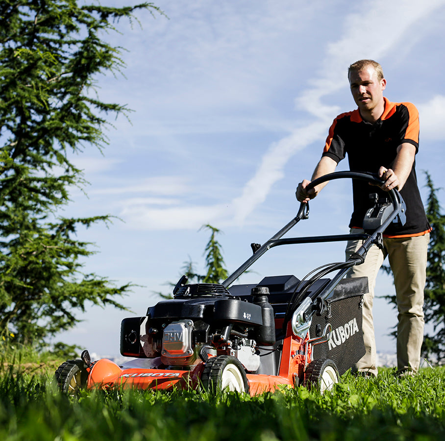 KUBOTA W819 PRO 19" Petrol Mower