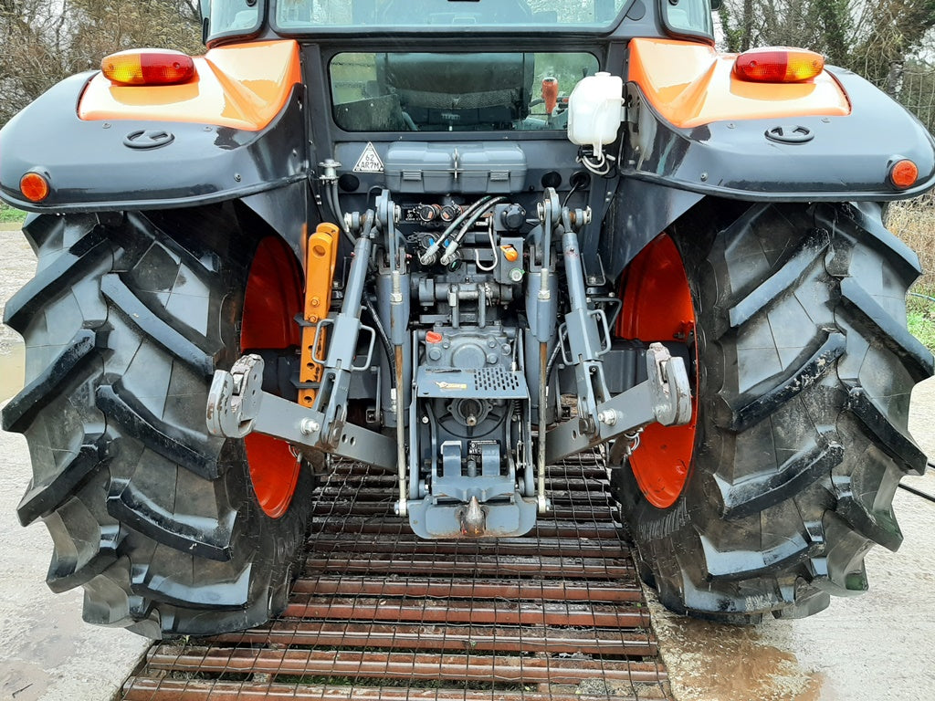 Kubota M5-111, 113hp, 36/36, c/w Quicke X4s Loader Tractor - 3750hrs