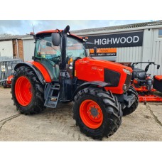 Kubota M6-142 x-Demo 40k 24/24 Tractor - only 200hrs