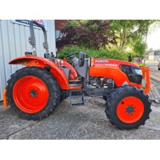 Kubota M4-062 ROPS 66hp Tractor